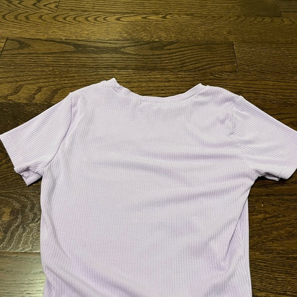Garage- (Stormi Tee) - Picture 2 of 3